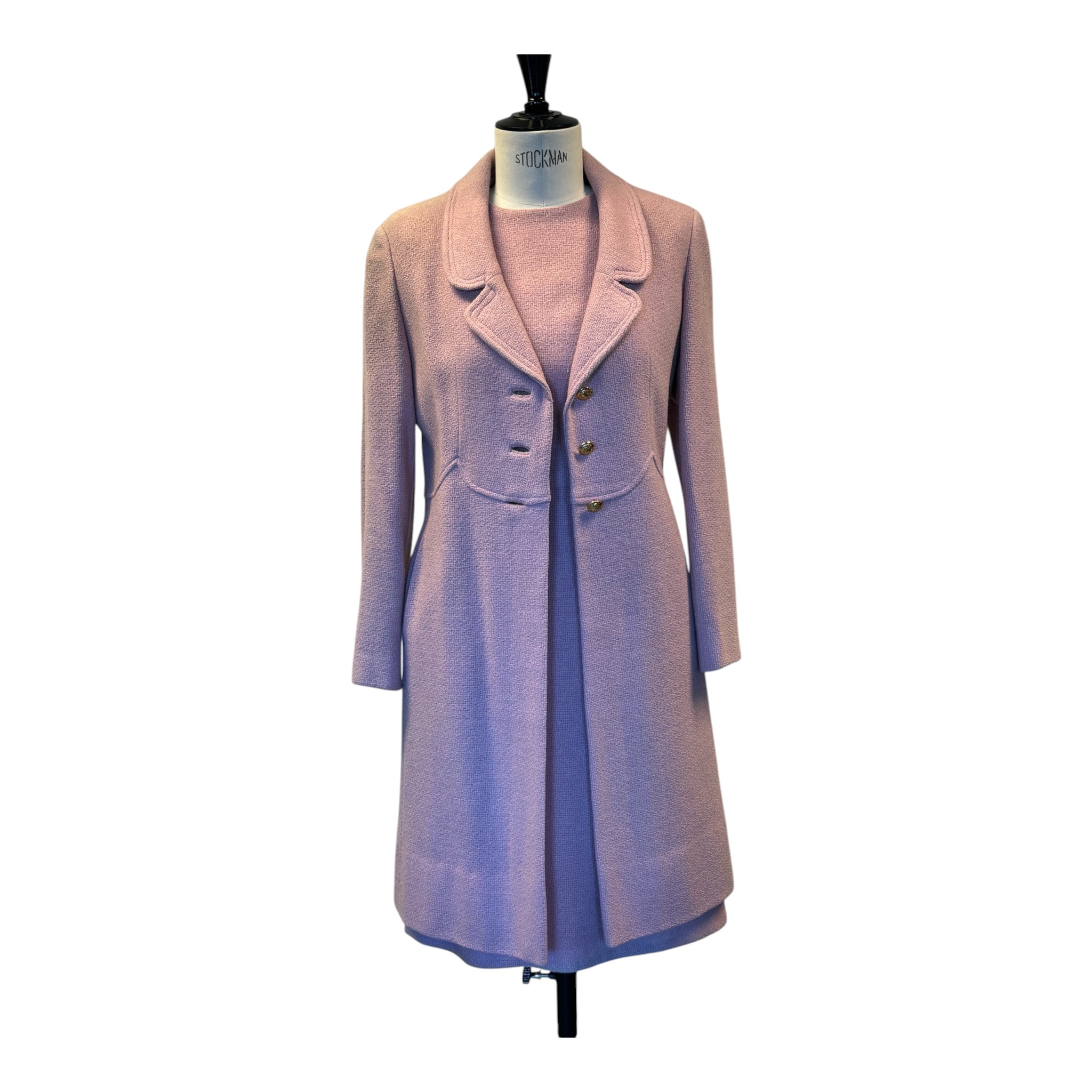 Pink suit in wool
