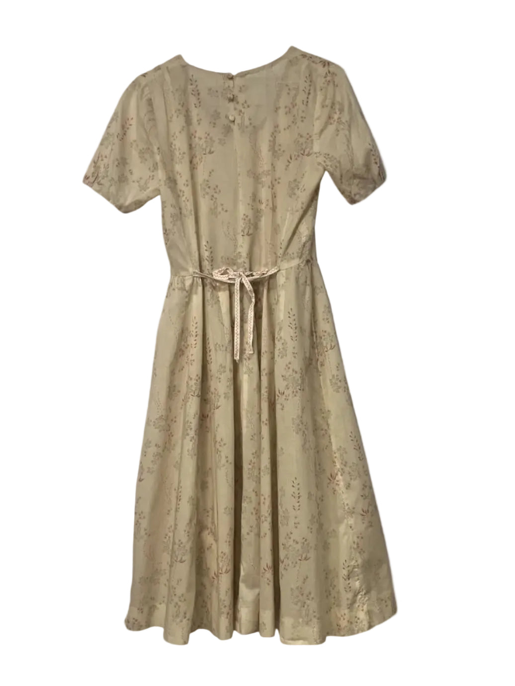 Short sleeved cotton dress featured in "Halvbroren"
